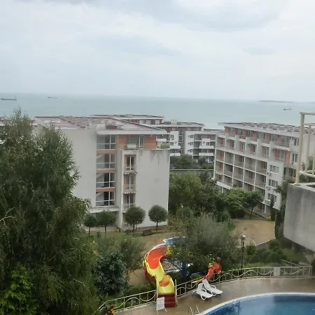 Sea View Crown On Complex With Pools And Beach, Apartmán *