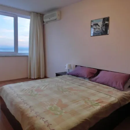 Sea View Crown On Complex With Pools And Beach, Apartmán Sveti Vlas