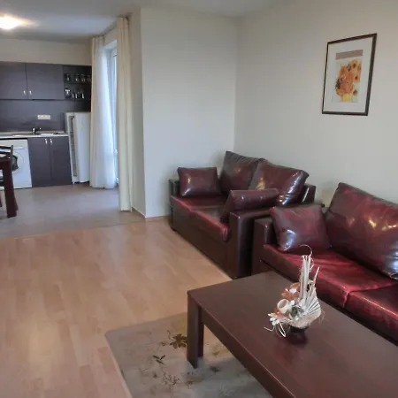 Apartmán Sea View Crown On Complex With Pools And Beach, *